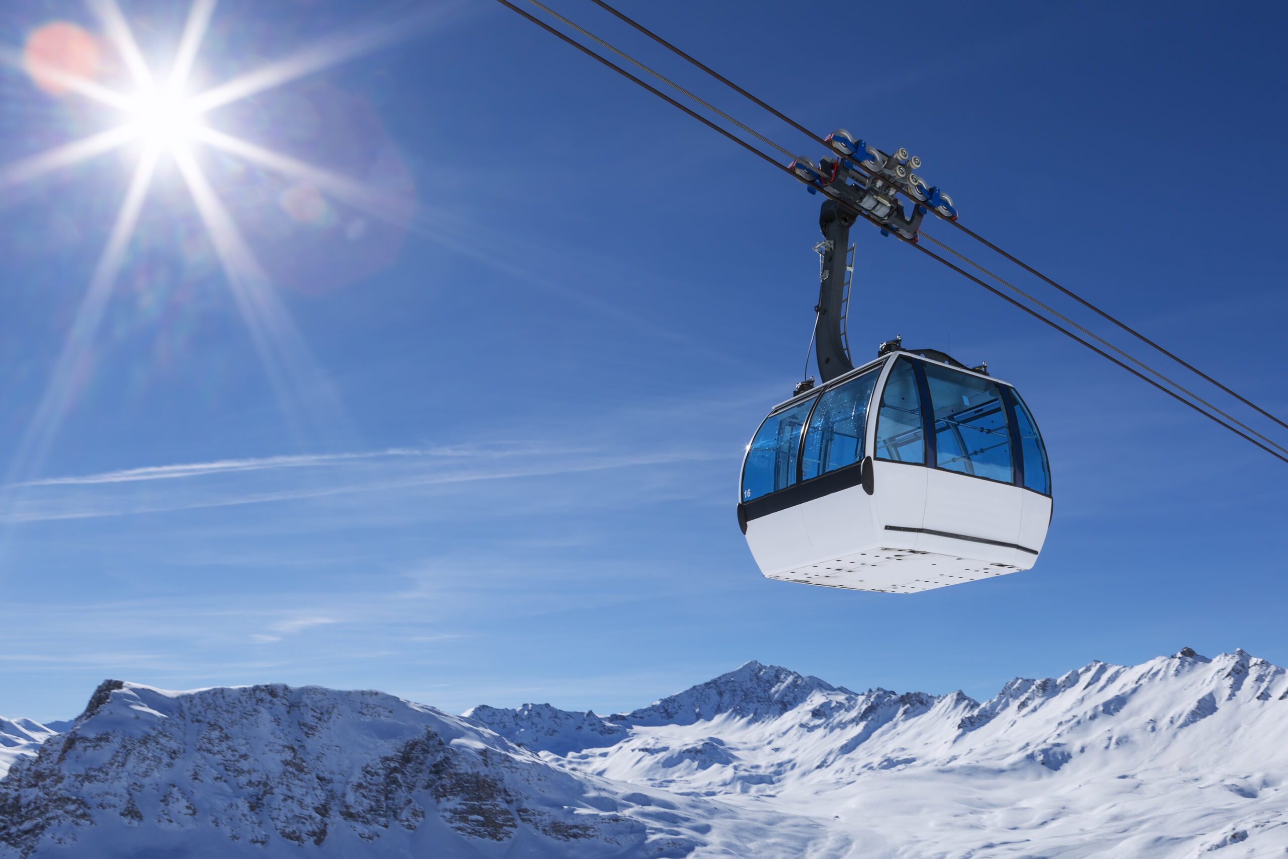 Montée en cabine en montagne