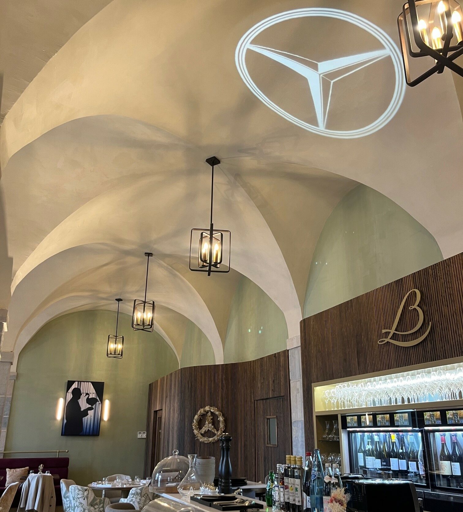 mercedes restaurant