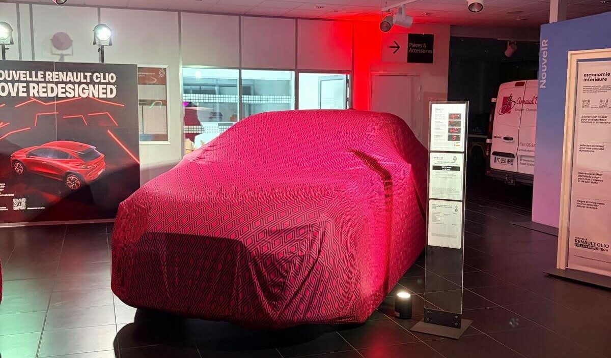 vesoul voiture bache