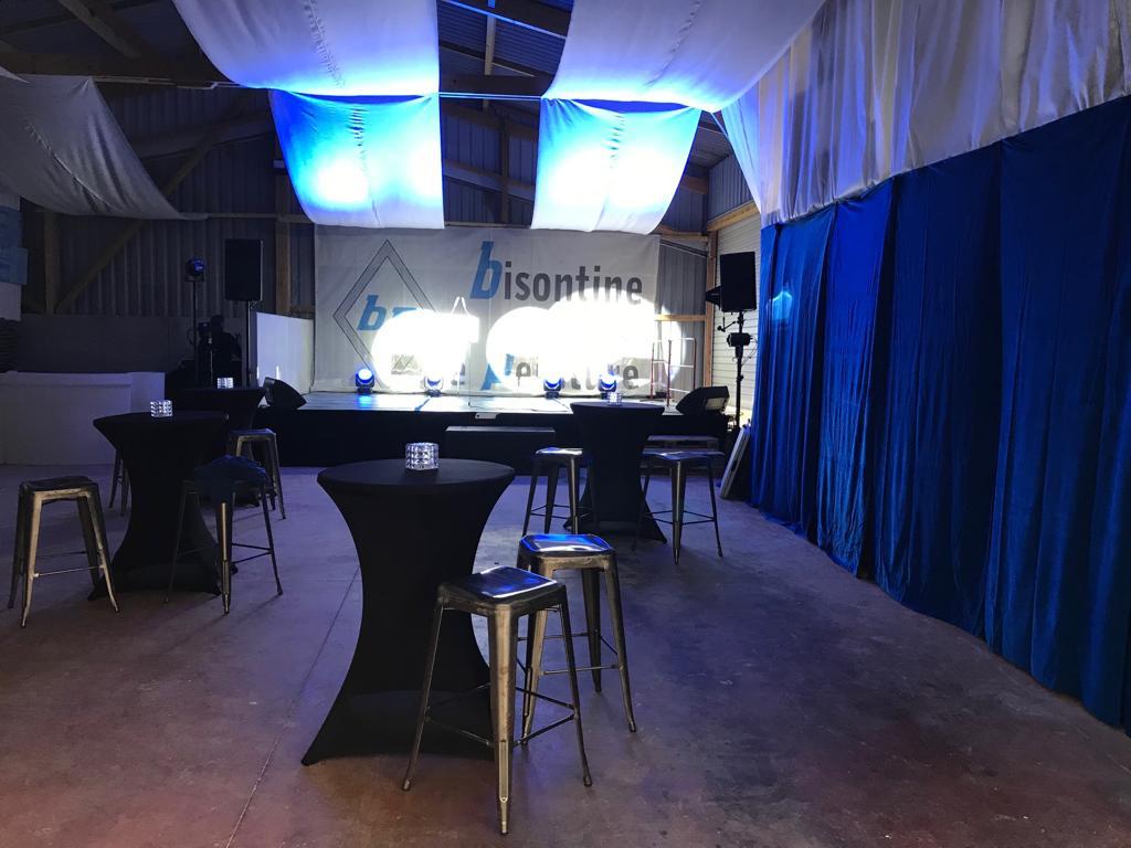 20 ans Bisontine de peinture - Mobilier location